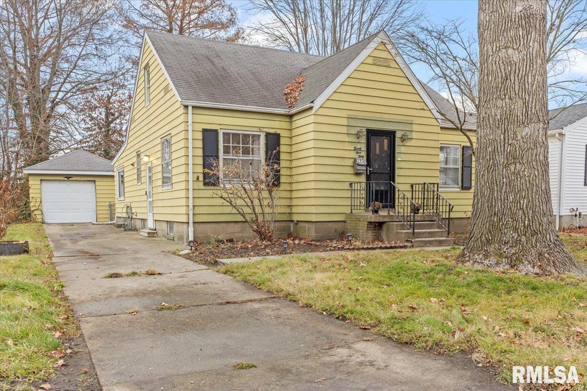 2930 South 5th Street Springfield, IL 62703 - Photo 1 of 34
