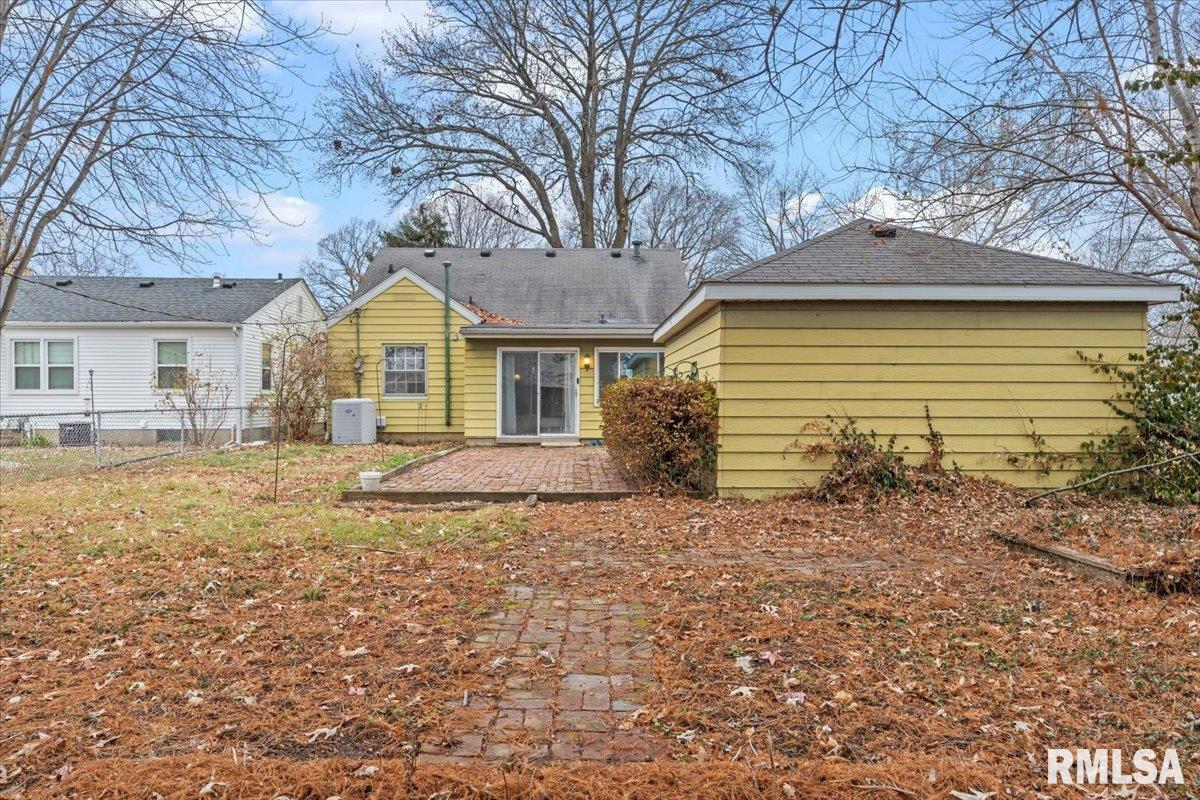 2930 South 5th Street Springfield, IL 62703 - Photo 33 of 34