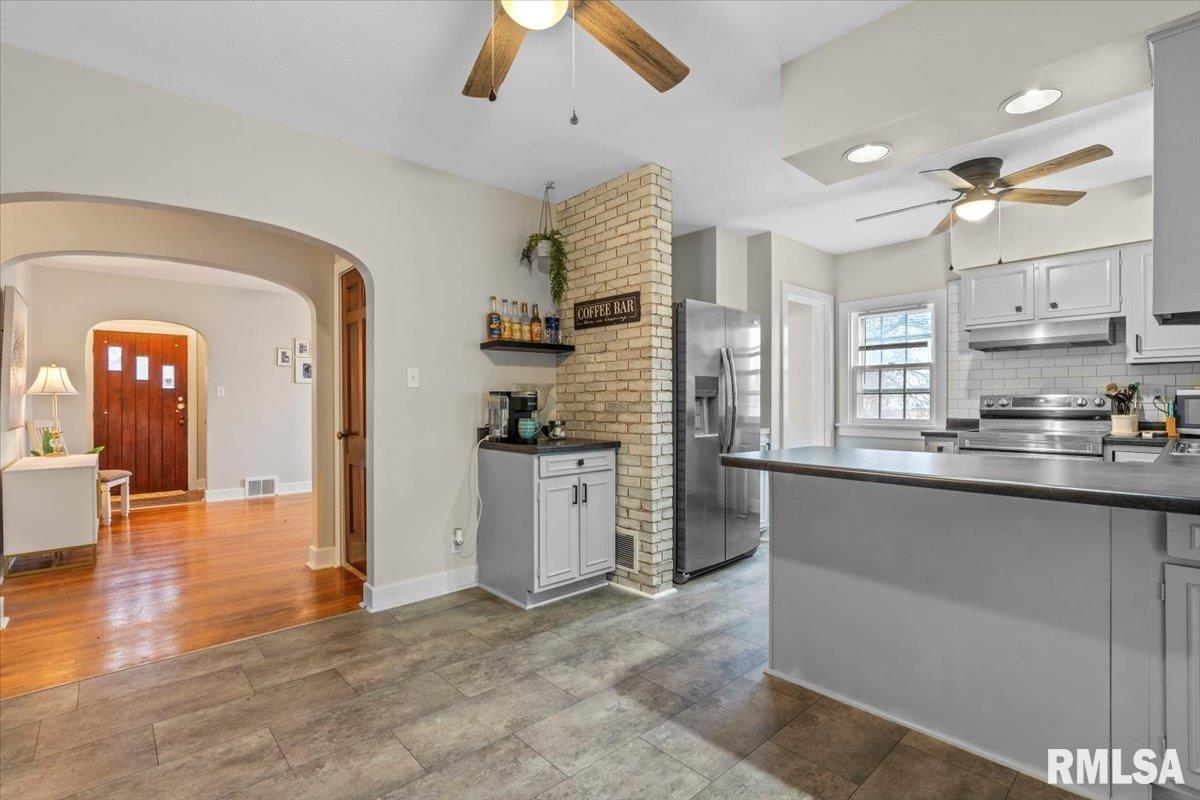 2930 South 5th Street Springfield, IL 62703 - Photo 10 of 34