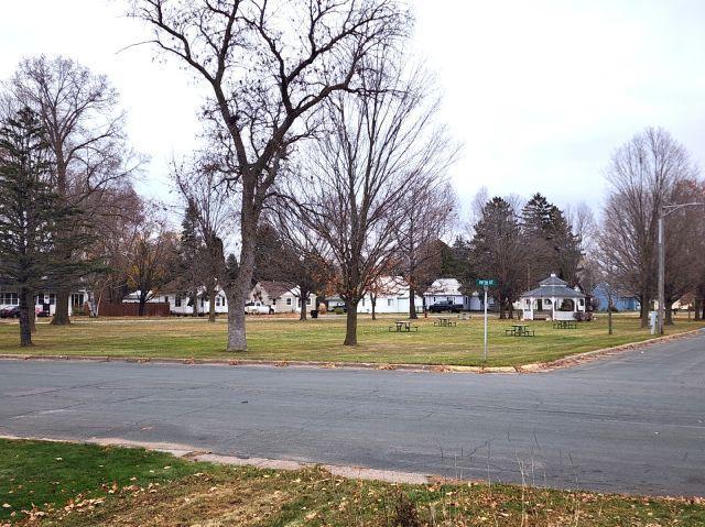 515 South 5th Street Luck, WI 54853 - Photo 40 of 41