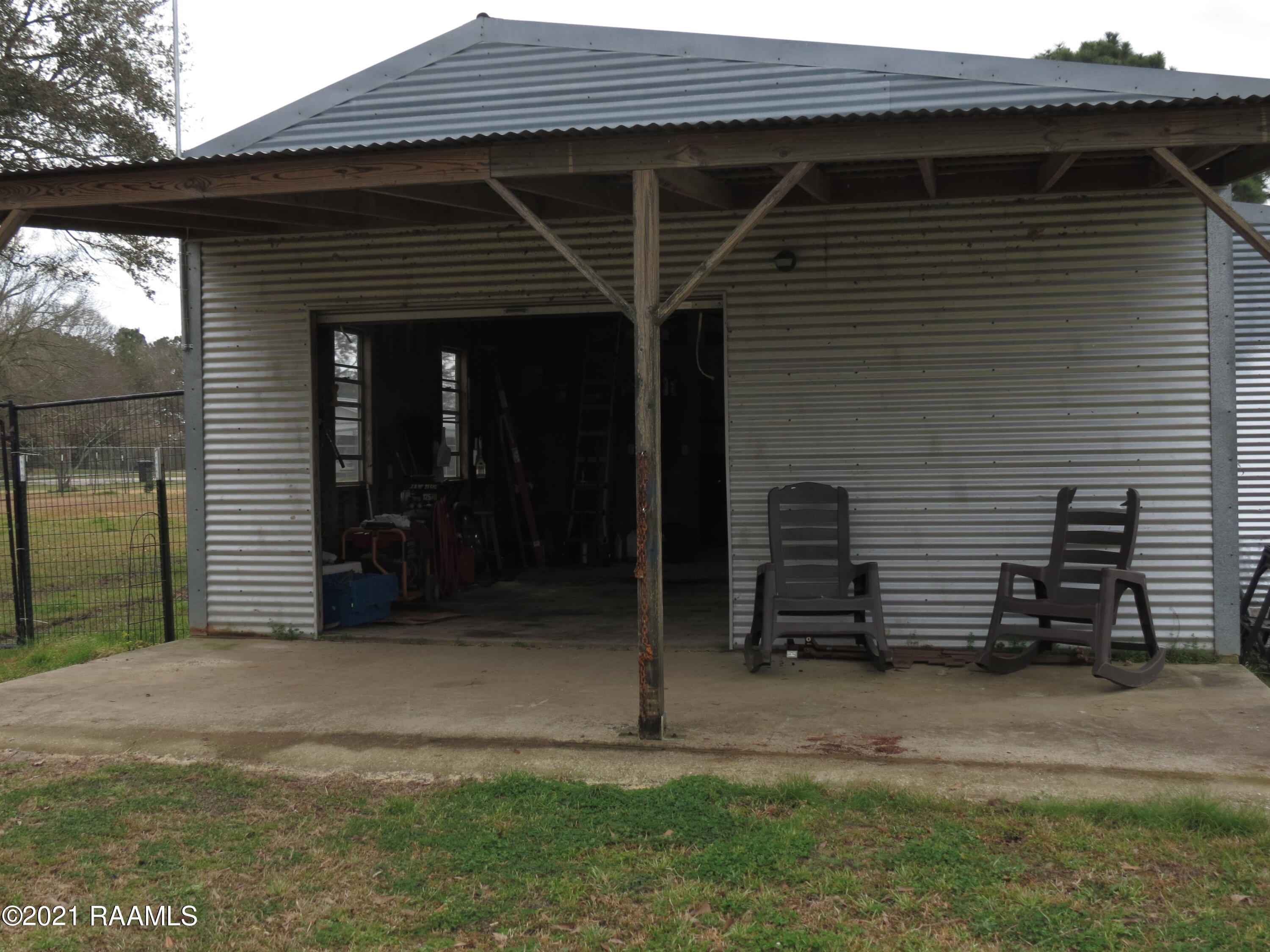 9832 Huckleberry Road Kaplan, LA 70548 - Photo 25 of 33