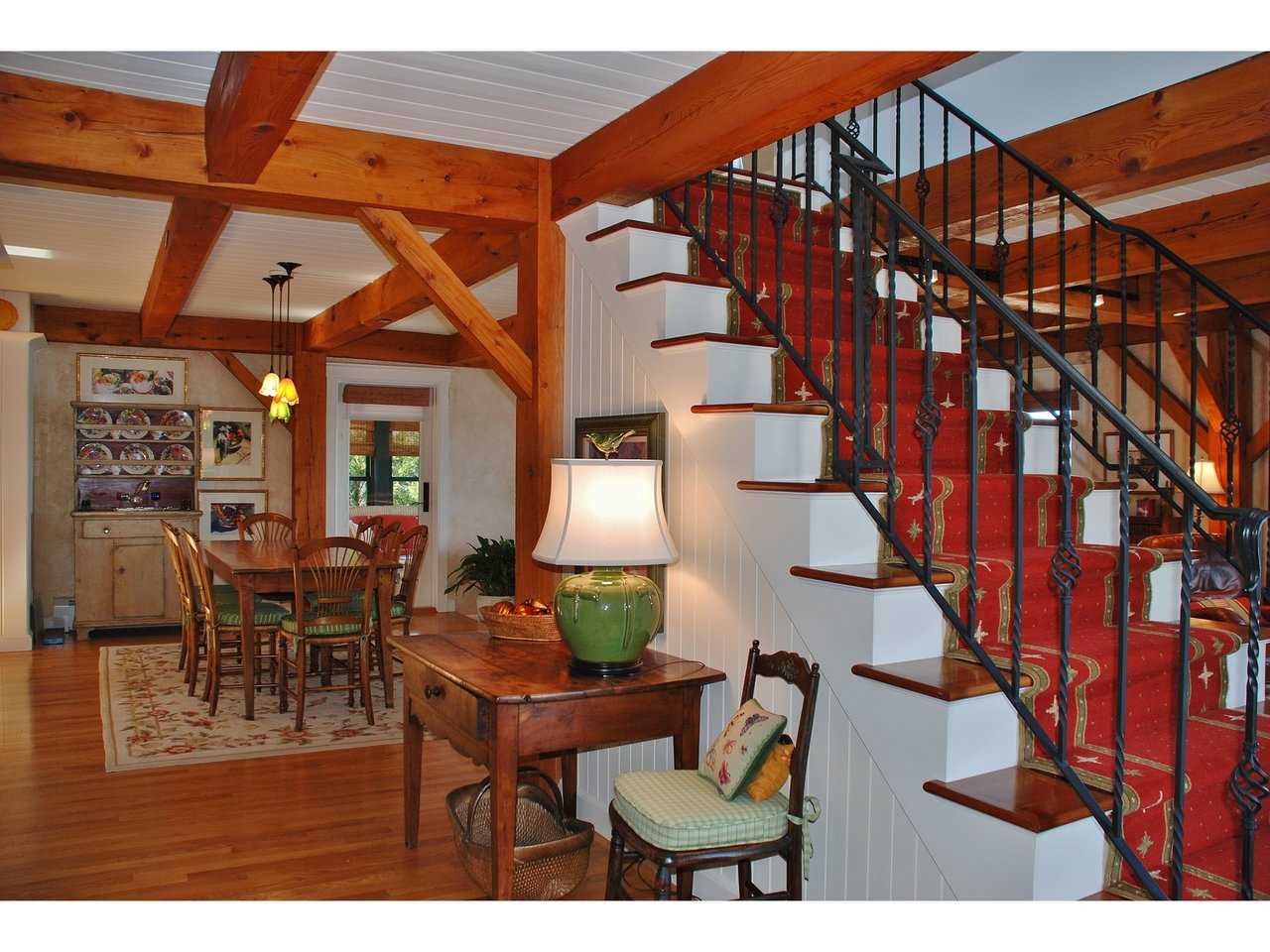 240 Clearwater Road Shelburne, VT 05482 - Photo 9 of 40 Gallery Image 9