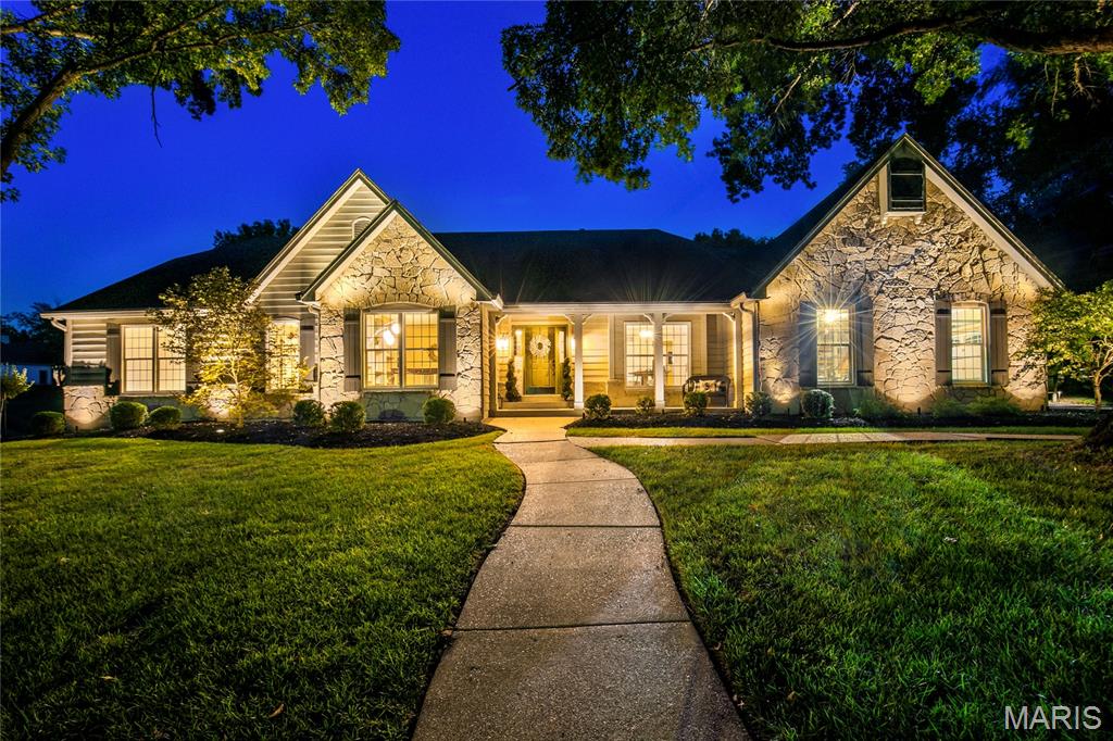 8 Wilson Ridge Court Chesterfield, MO 63005 - Photo 1 of 63 Gallery Image 1