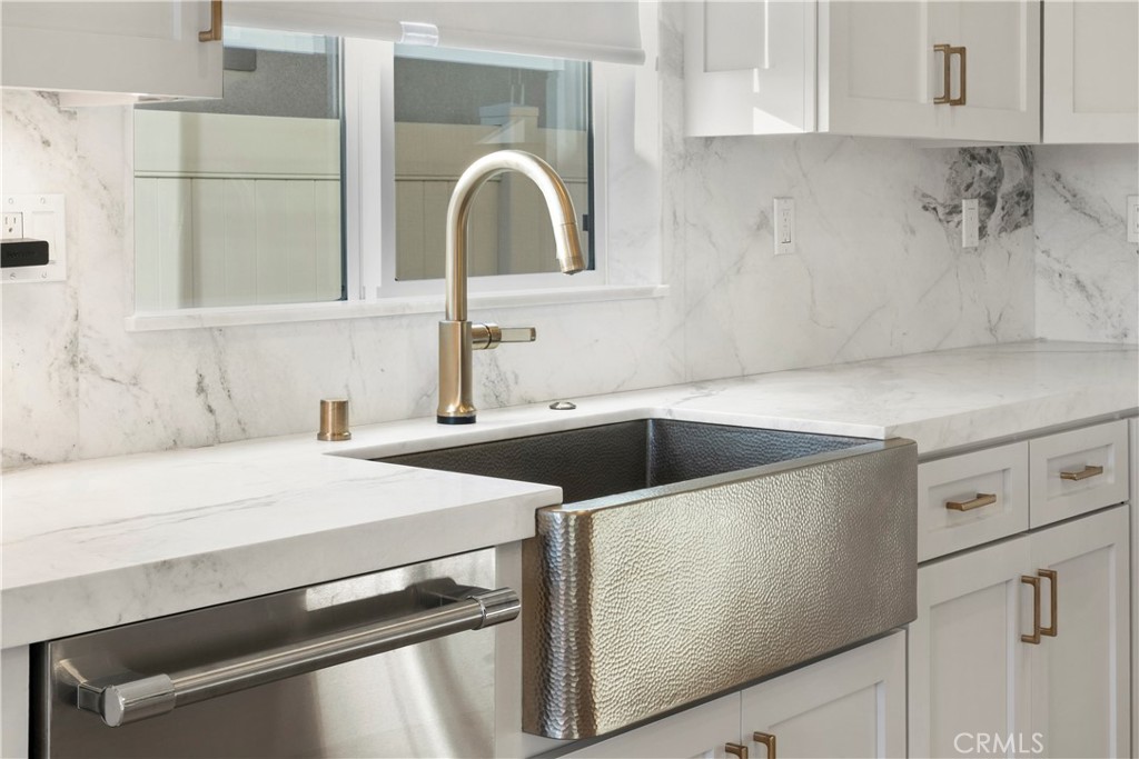 19795 Beavertail Way Riverside, CA 92508 - Photo 9 of 39 Native Trails Farmhouse-Style Brushed Nickel sink