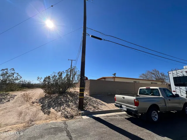 $49,000 | Susan Ave Avenue, Mojave, CA 93501