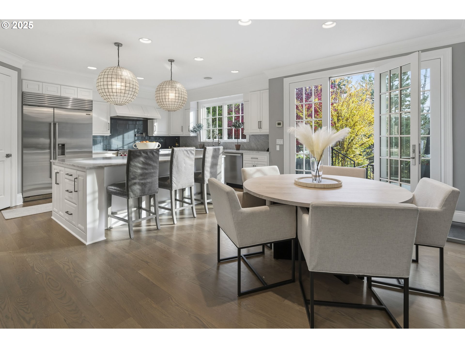 2254 Knaus Road Lake Oswego, OR 97034 - Photo 16 of 48