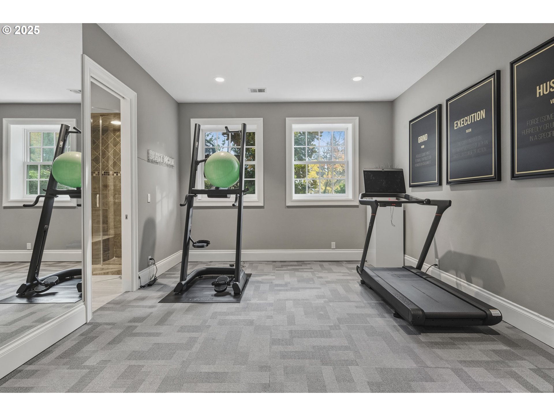 2254 Knaus Road Lake Oswego, OR 97034 - Photo 34 of 48