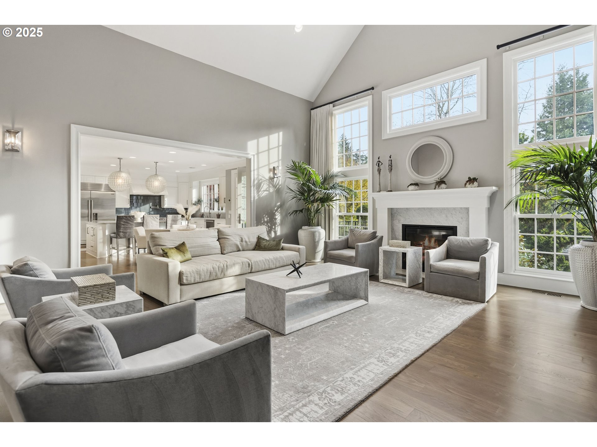 2254 Knaus Road Lake Oswego, OR 97034 - Photo 10 of 48