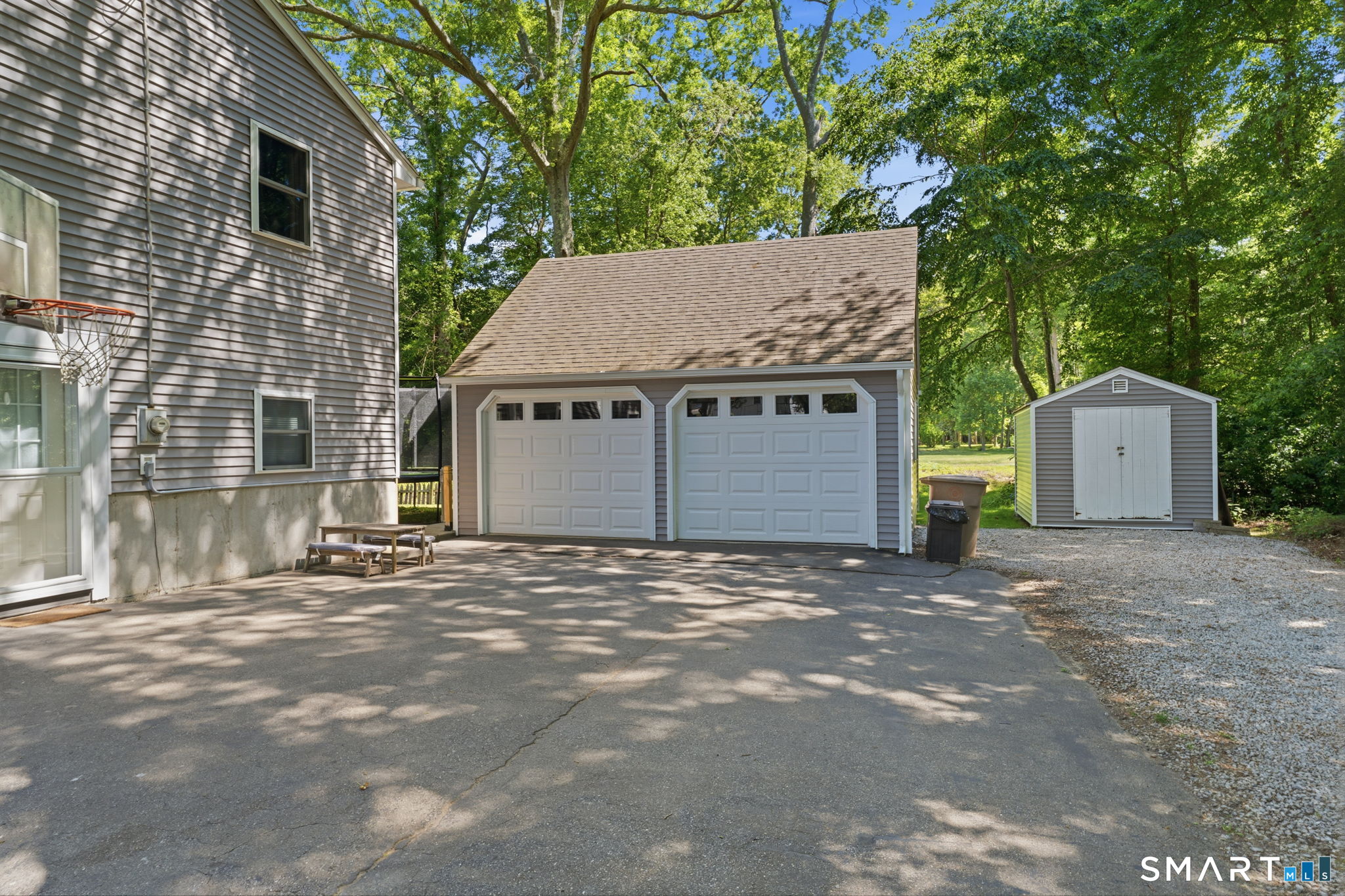 18 Old Black Point Road East Lyme, CT 06357 - Photo 7 of 36