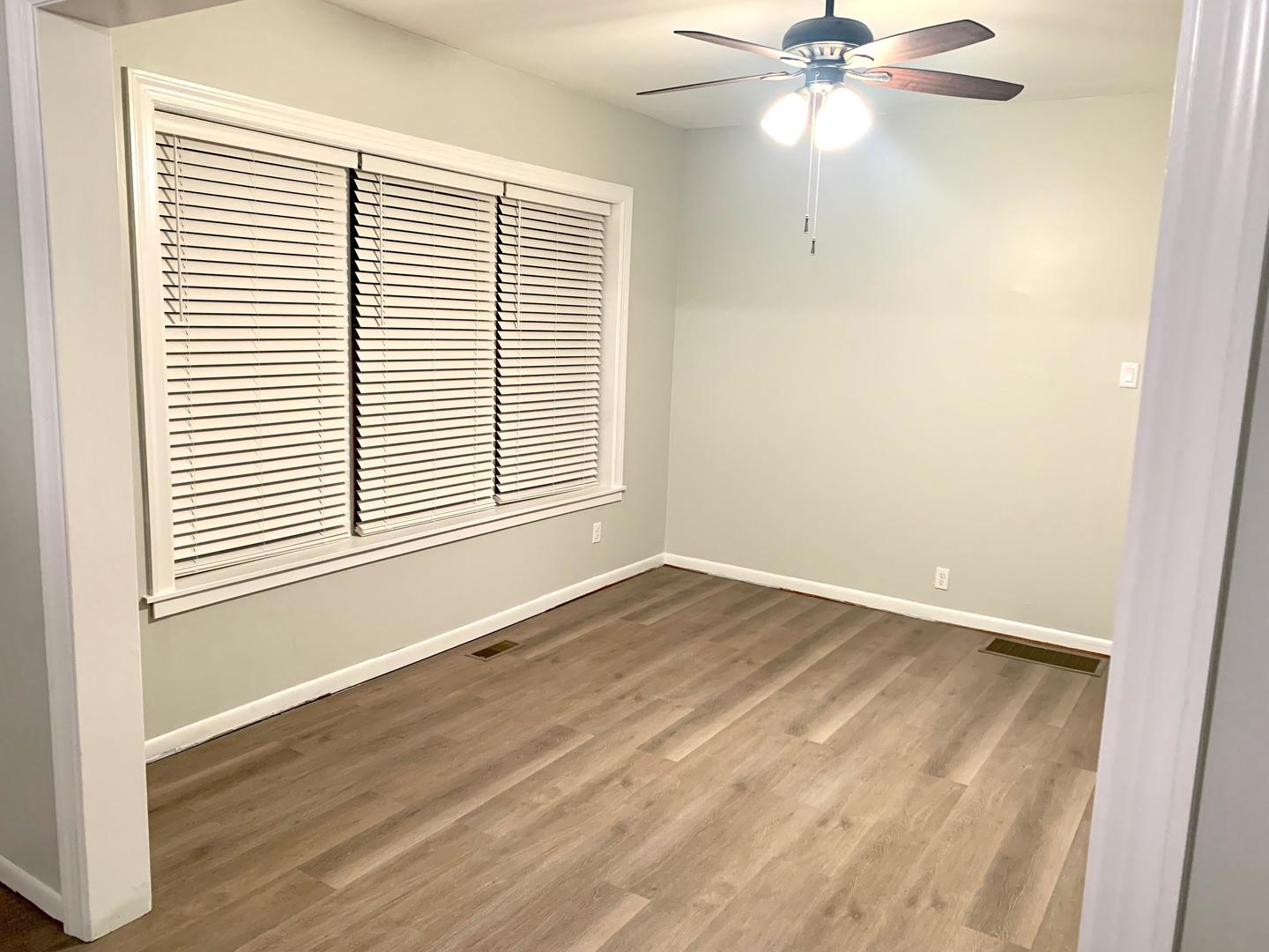 3432 North Central Park Avenue, Unit 1 Chicago, IL 60618 - Photo 8 of 11