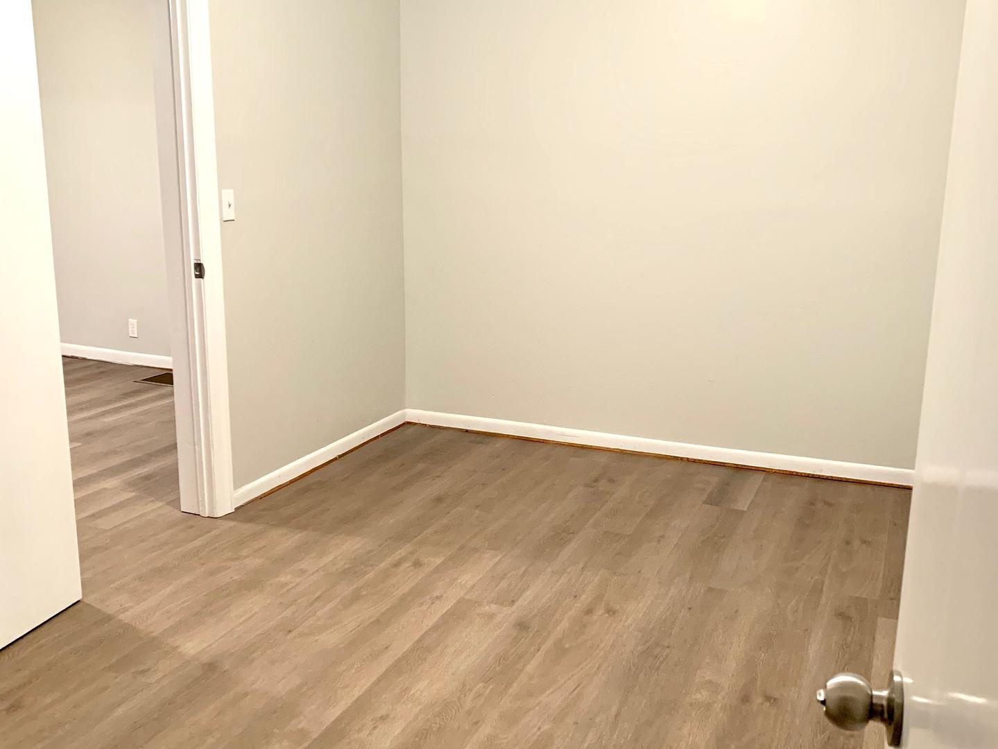 3432 North Central Park Avenue, Unit 1 Chicago, IL 60618 - Photo 10 of 11