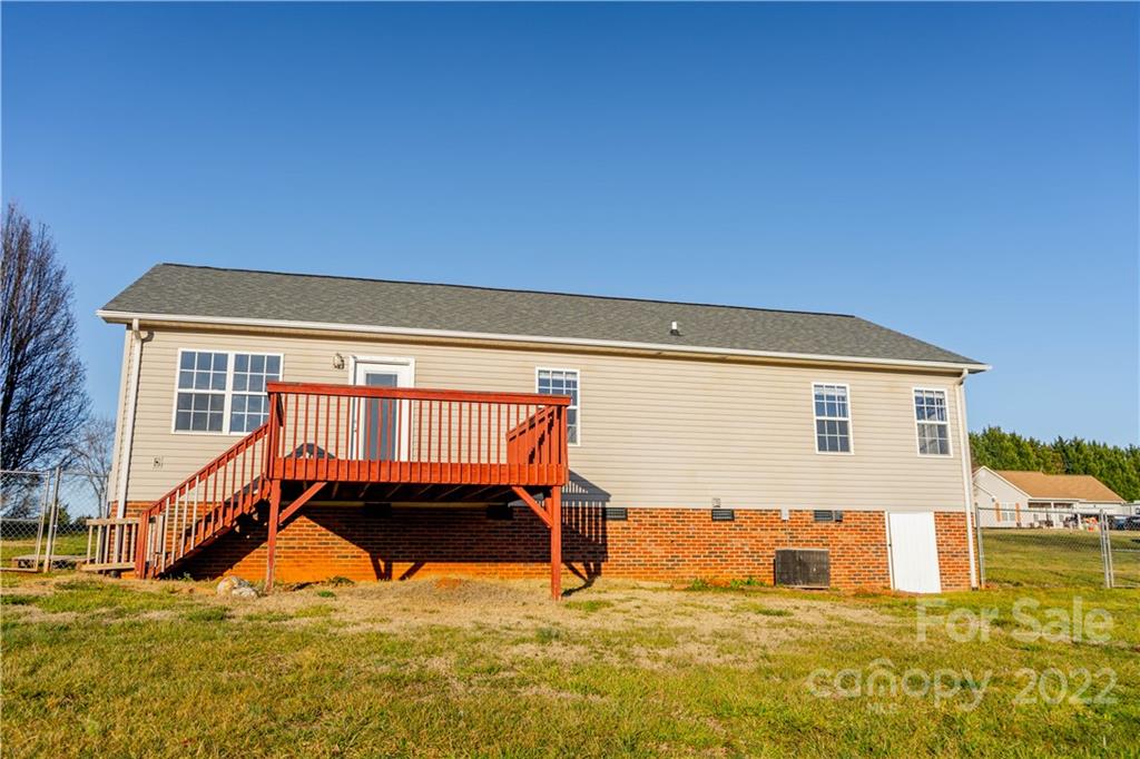 4777 Musket Way Conover, NC 28613 - Photo 10 of 15 Gallery Image 10