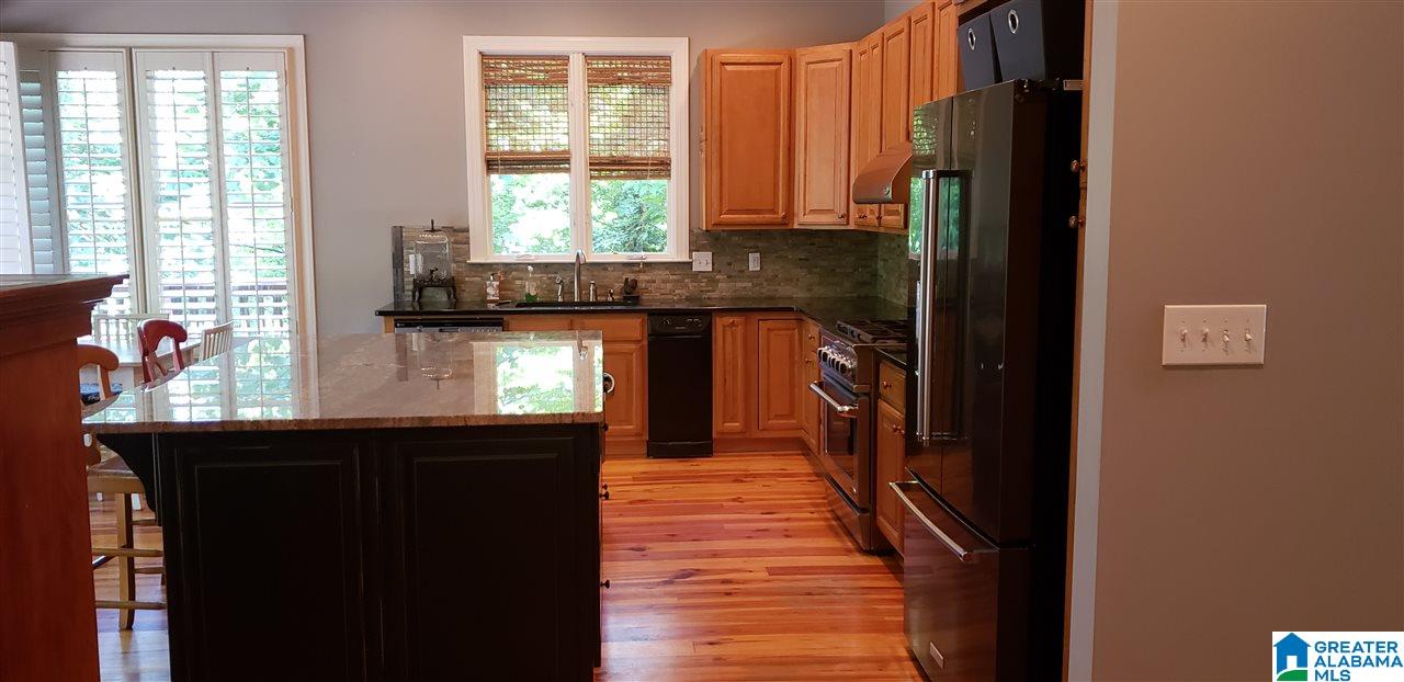 246 Alpine View Gadsden, AL 35901 - Photo 4 of 37