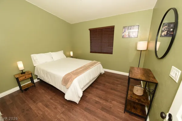 $2,400 | 4357 Flagship Court, Las Vegas, NV 89121