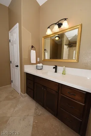 $2,400 | 4357 Flagship Court, Las Vegas, NV 89121