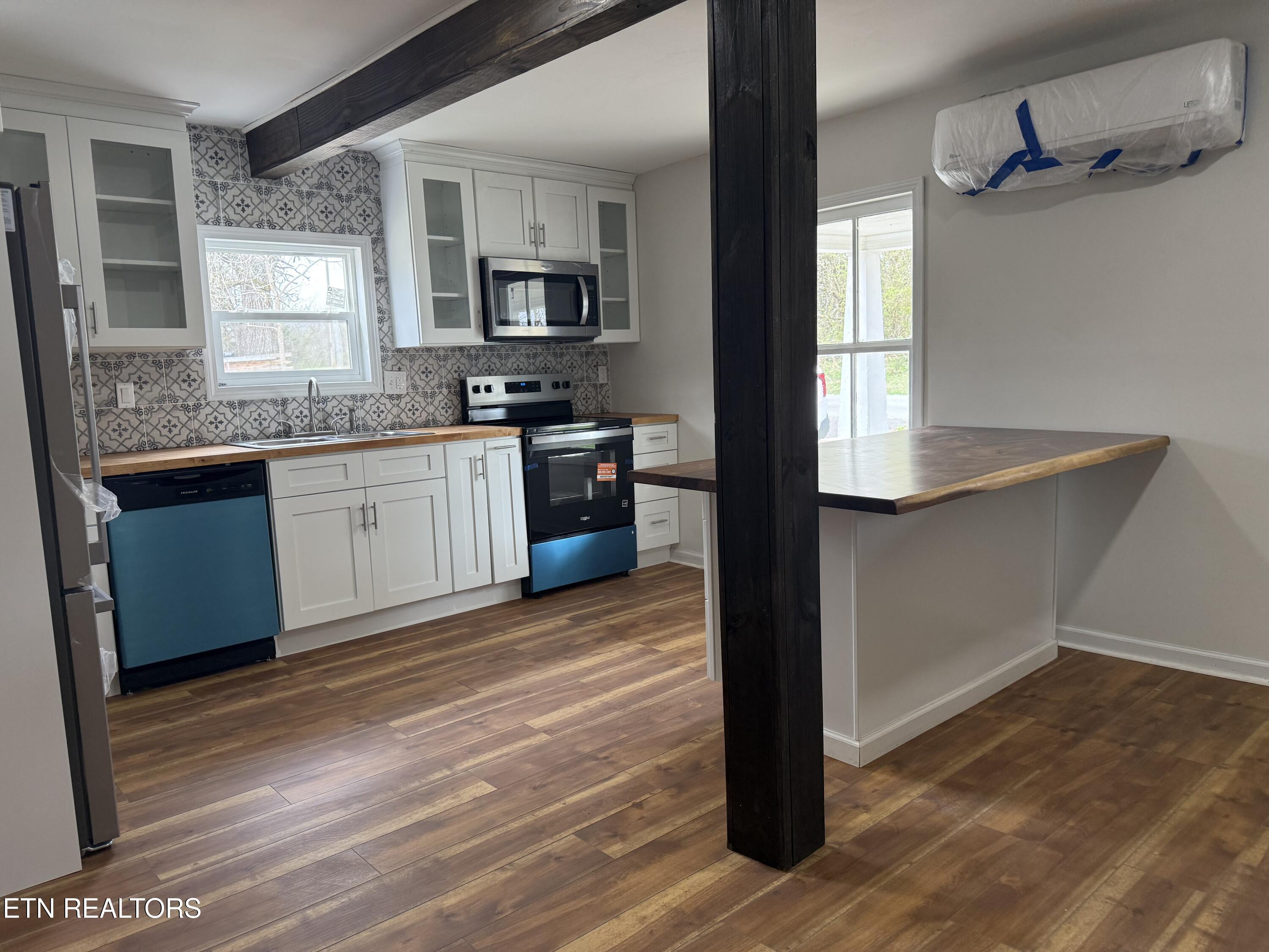 2281 Lone Mountain Road, Unit A Tazewell, TN 37879 - Photo 1 of 36 2281 Kitchen 8.JPG