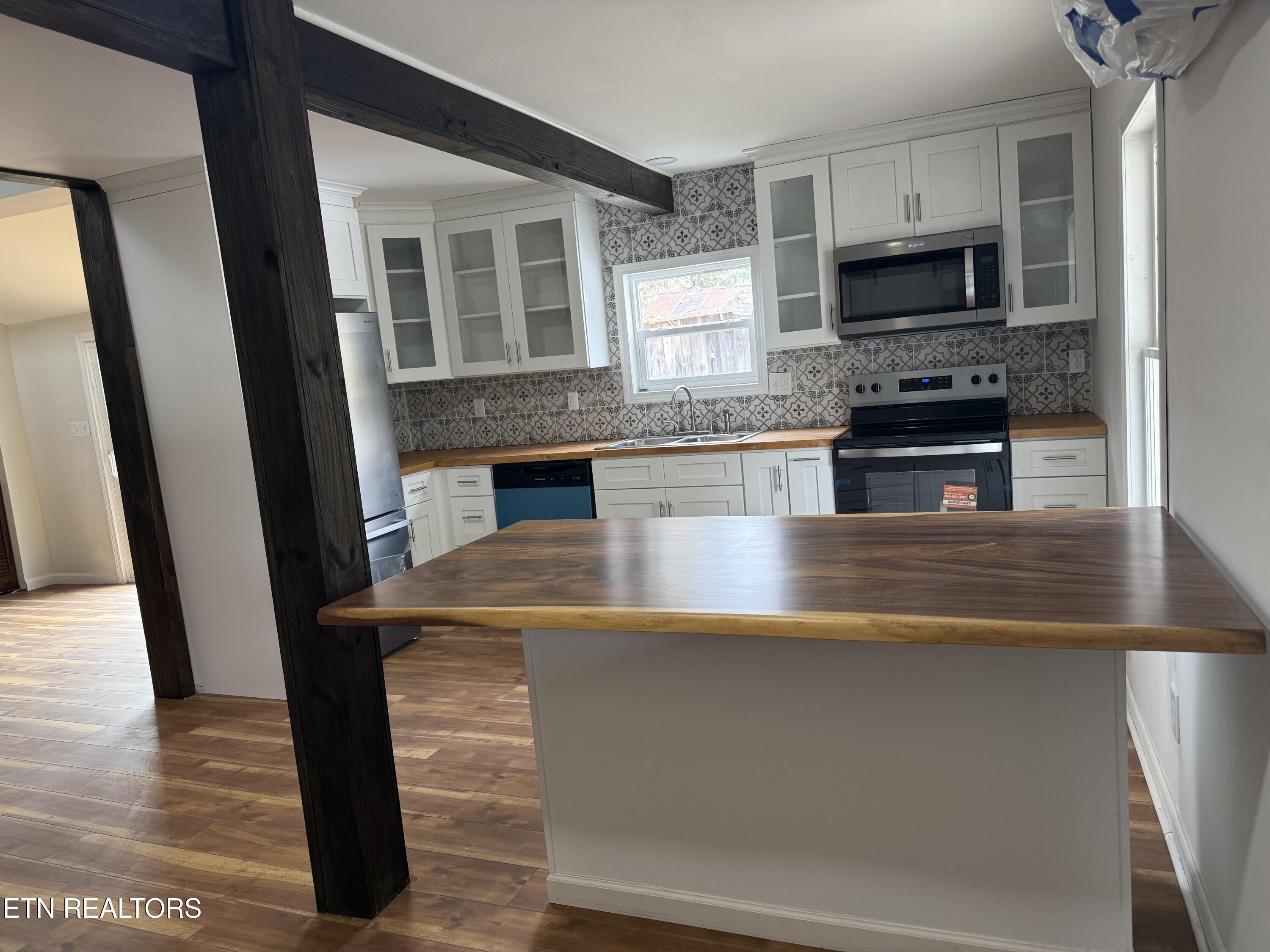 2281 Lone Mountain Road, Unit A Tazewell, TN 37879 - Photo 20 of 36 2281 Kitchen 7.JPG