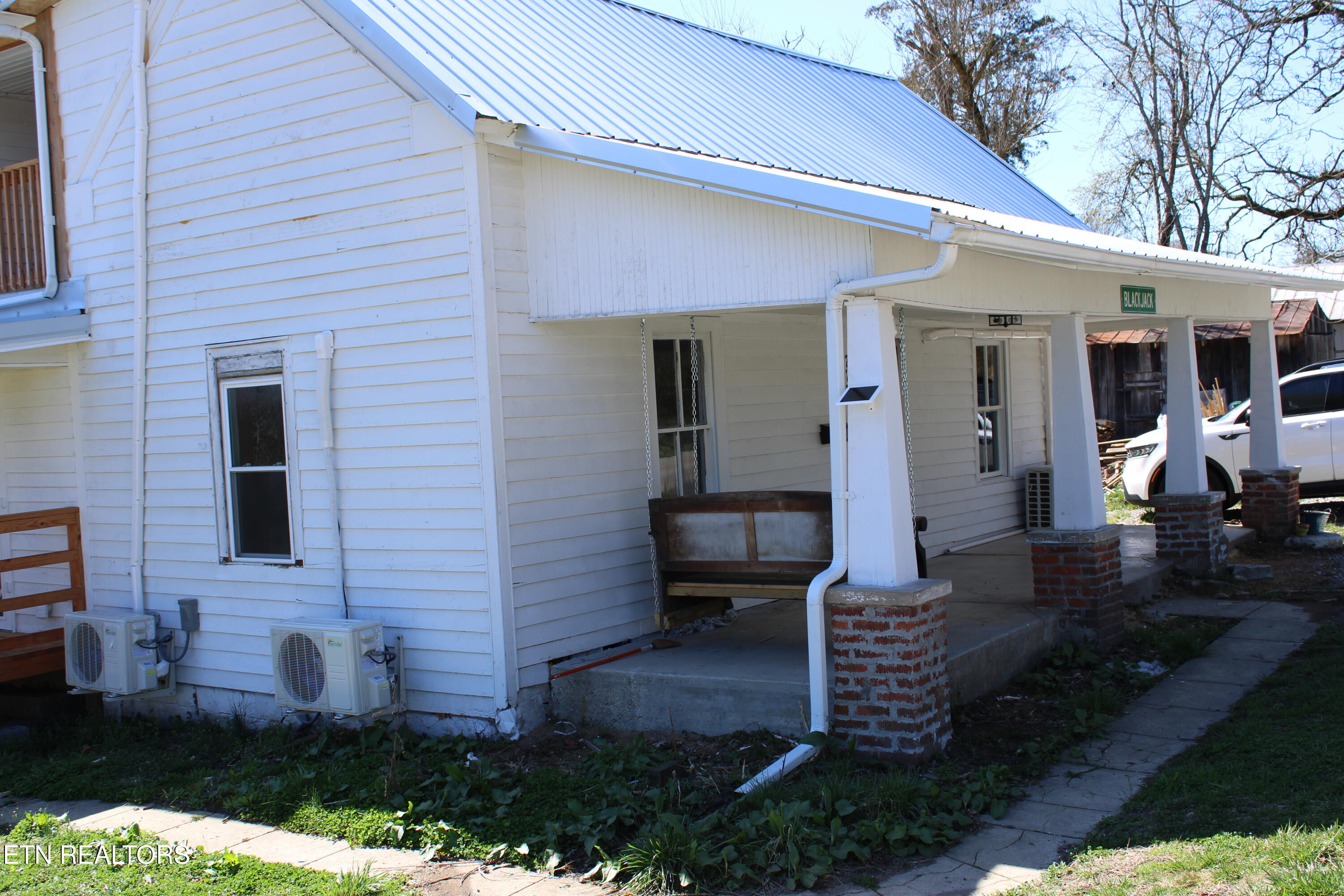 2281 Lone Mountain Road, Unit A Tazewell, TN 37879 - Photo 28 of 36 2281 Side house