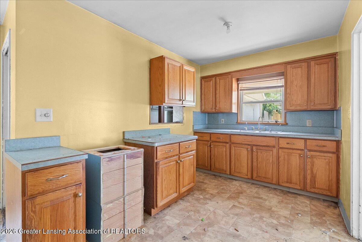 2523 Ashton Road Jackson, MI 49203 - Photo 16 of 23 17-Media Jett -14