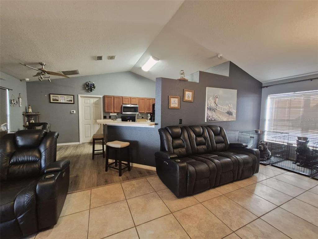 18 Pine Course Loop Ocala, FL 34472 - Photo 3 of 14