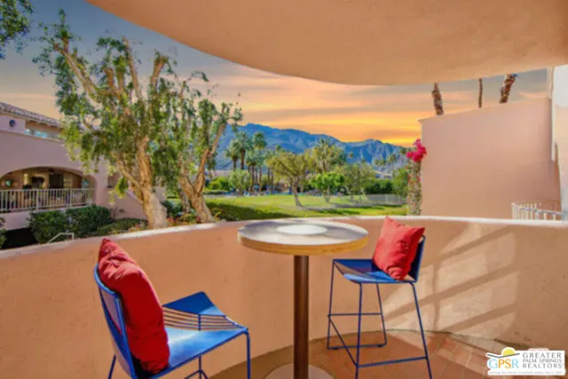 $528,950 | 500 East Amado Road, Unit 706, Palm Springs, CA 92262