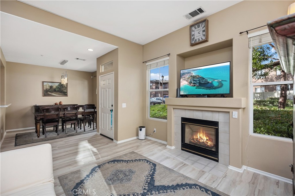 38 Red Bud Aliso Viejo, CA 92656 - Photo 5 of 28