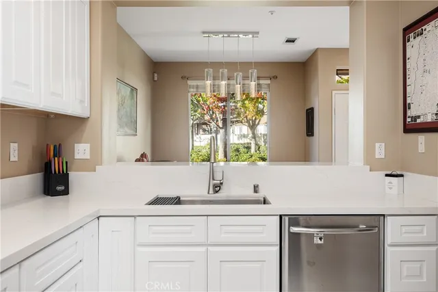 $925,000 | 38 Red Bud, Aliso Viejo, CA 92656