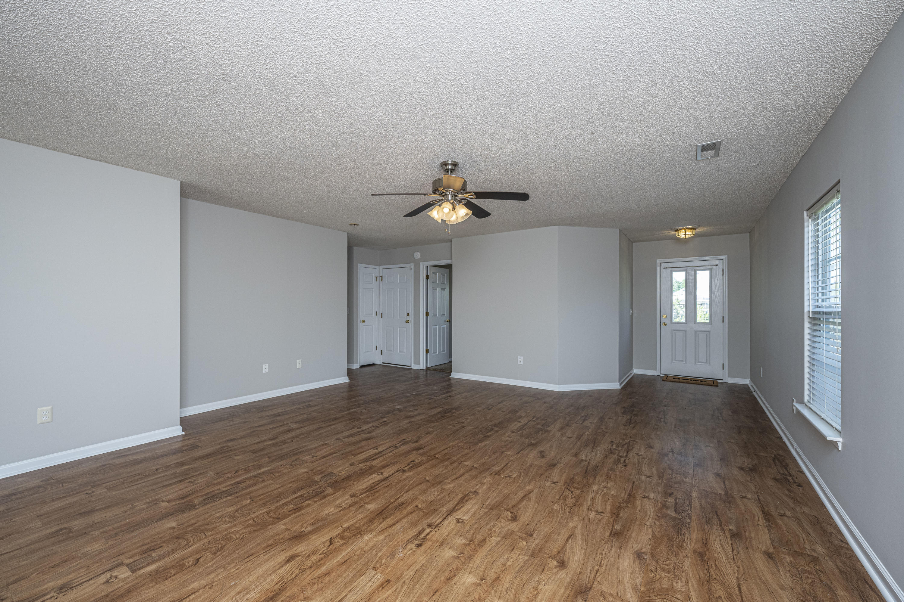 303 Edenton Road Goose Creek, SC 29445 - Photo 4 of 26 Family Room
