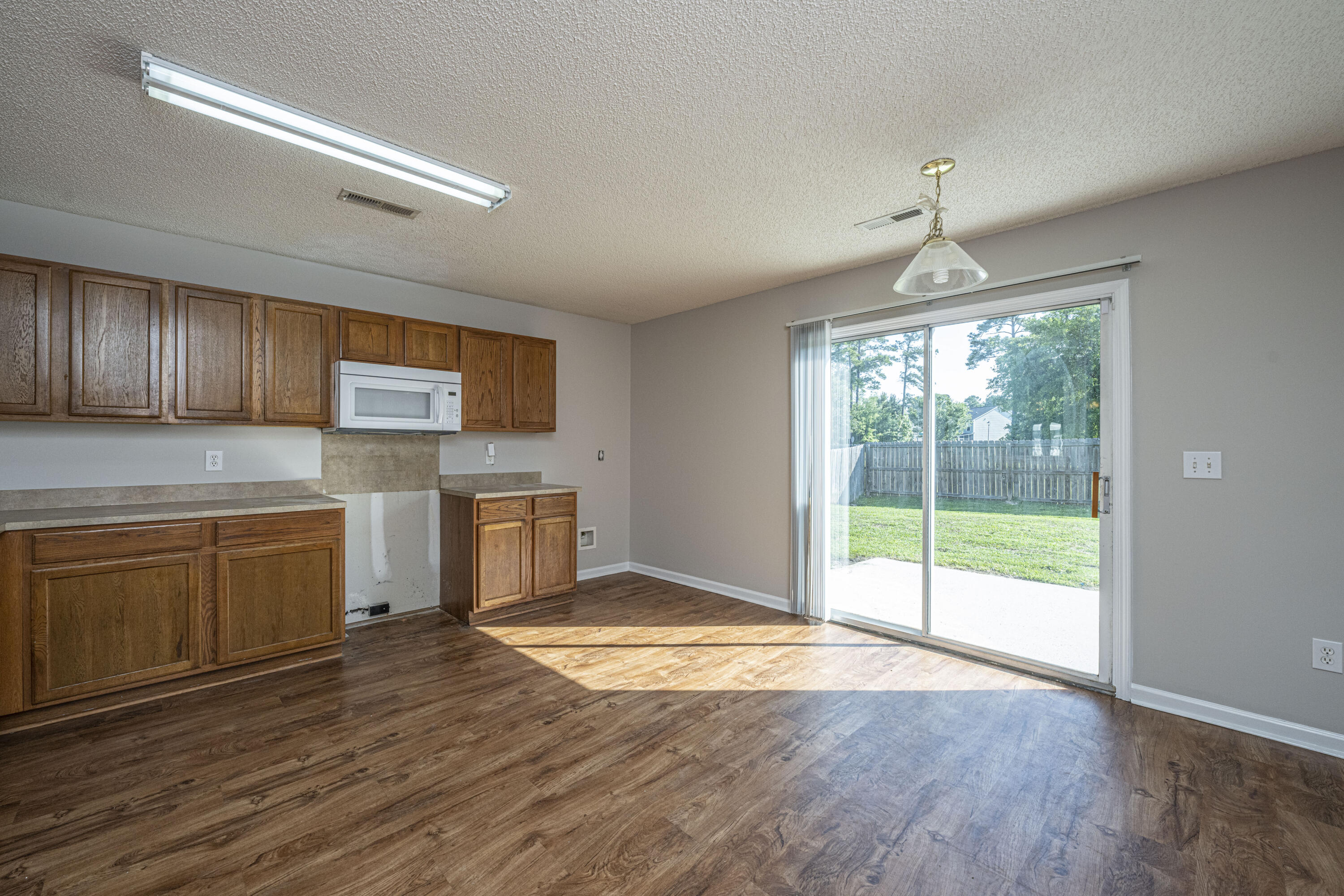 303 Edenton Road Goose Creek, SC 29445 - Photo 10 of 26 Sliding Back Door