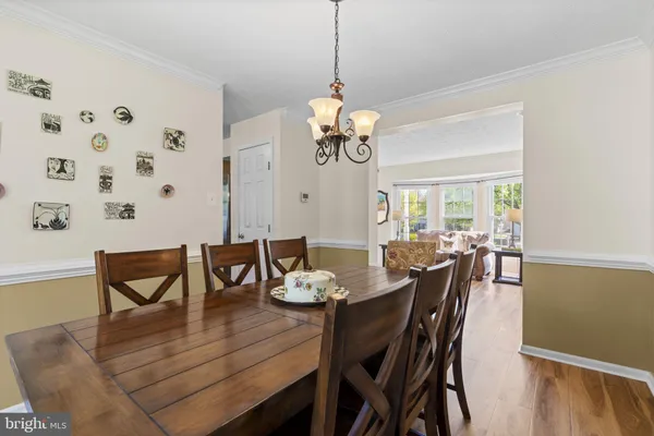 $725,000 | 6950 Newberry Drive, Columbia, MD 21044
