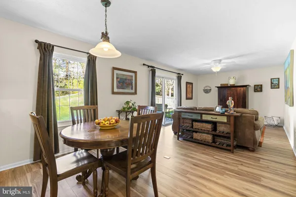 $725,000 | 6950 Newberry Drive, Columbia, MD 21044