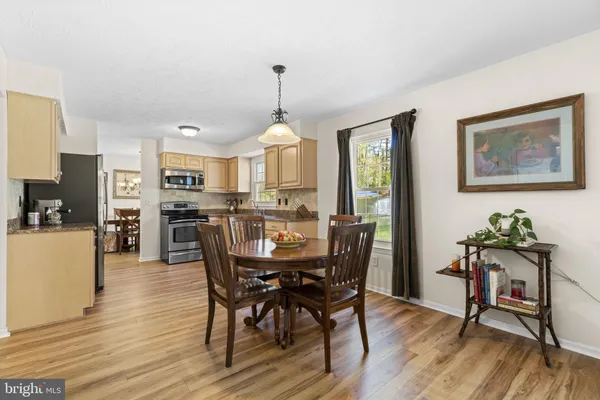 $725,000 | 6950 Newberry Drive, Columbia, MD 21044