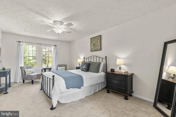$725,000 | 6950 Newberry Drive, Columbia, MD 21044