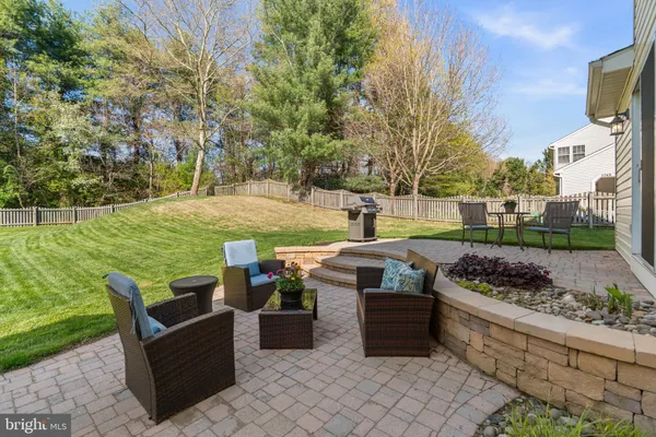 $725,000 | 6950 Newberry Drive, Columbia, MD 21044