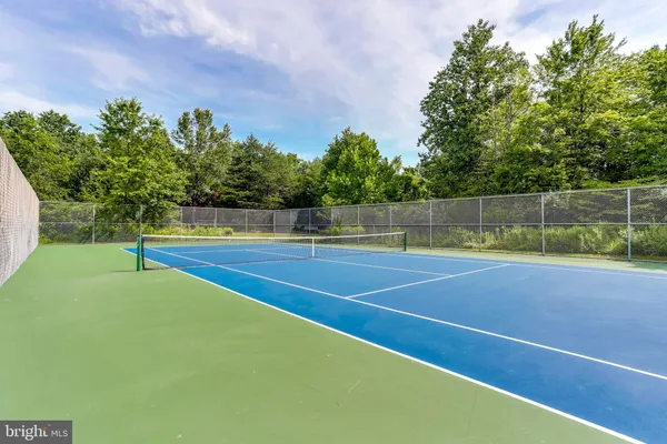 $725,000 | 6950 Newberry Drive, Columbia, MD 21044