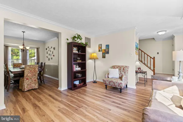$725,000 | 6950 Newberry Drive, Columbia, MD 21044