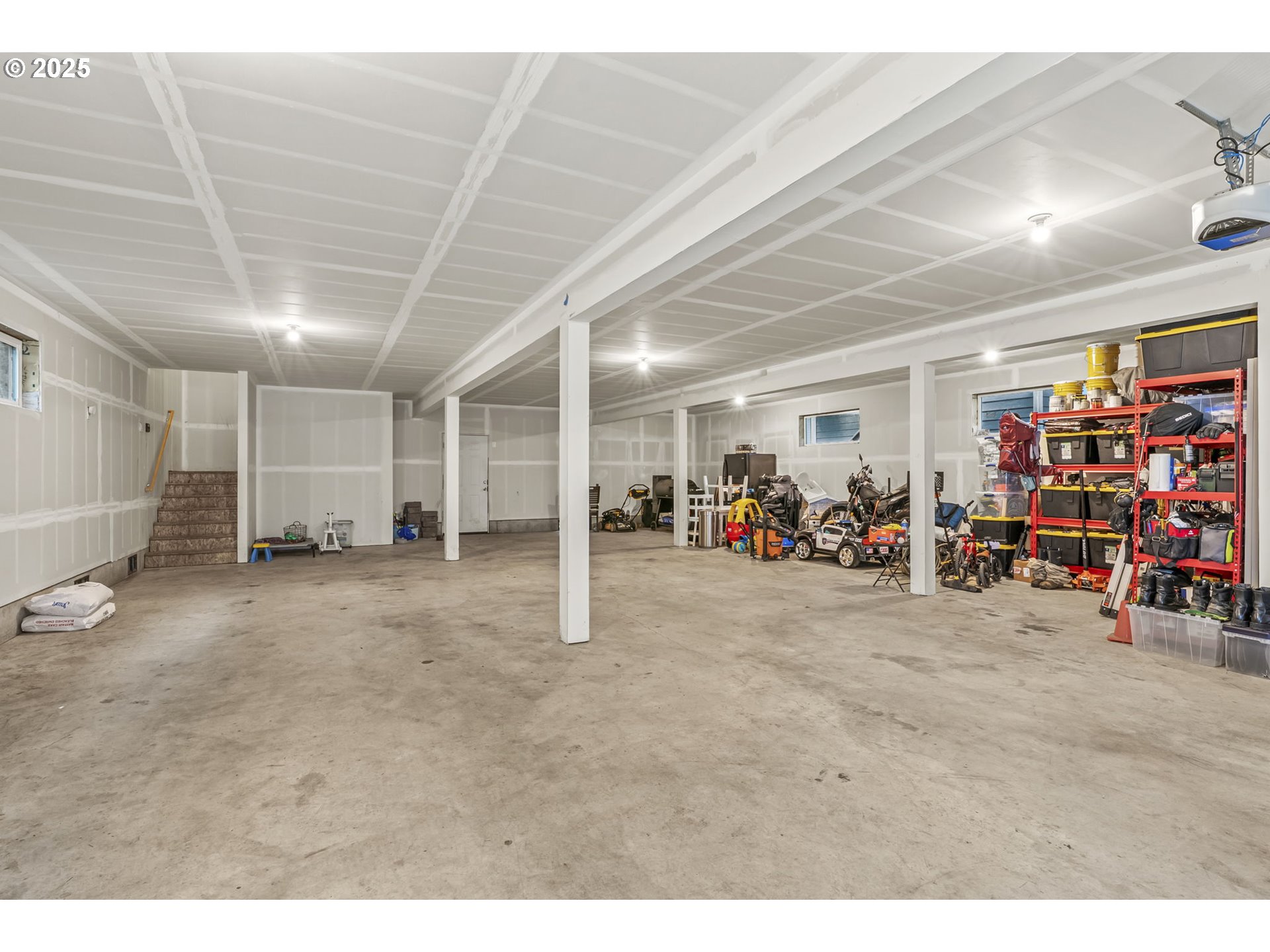 1783 Lewis River Road Woodland, WA 98674 - Photo 26 of 32 a view of a room with gym equipment