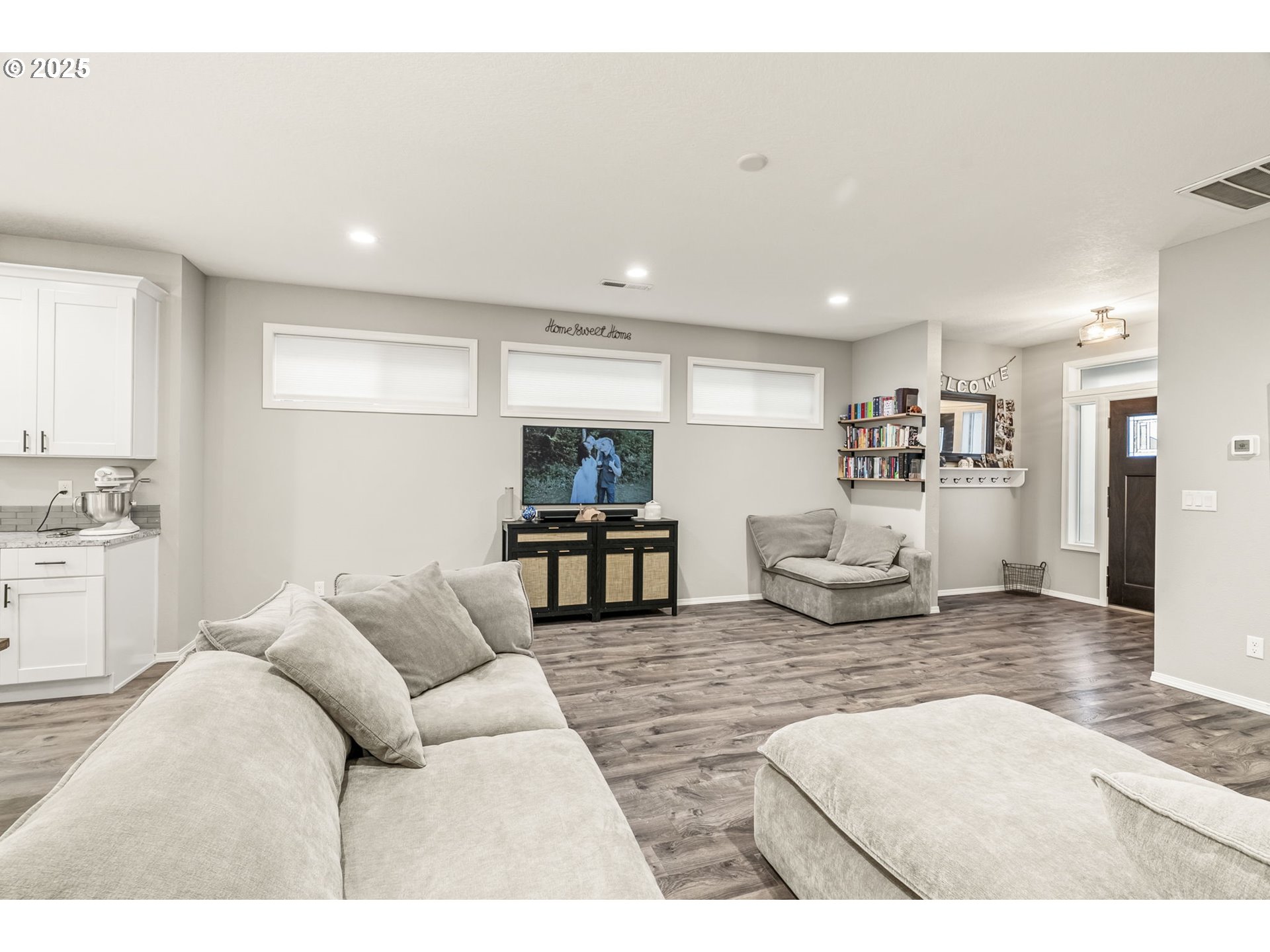 1783 Lewis River Road Woodland, WA 98674 - Photo 8 of 32 a living room with furniture and kitchen view