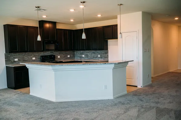$2,450 | 18709 Rushmore Street, Manor, TX 78653