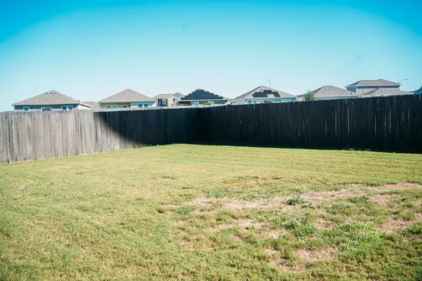 $2,450 | 18709 Rushmore Street, Manor, TX 78653