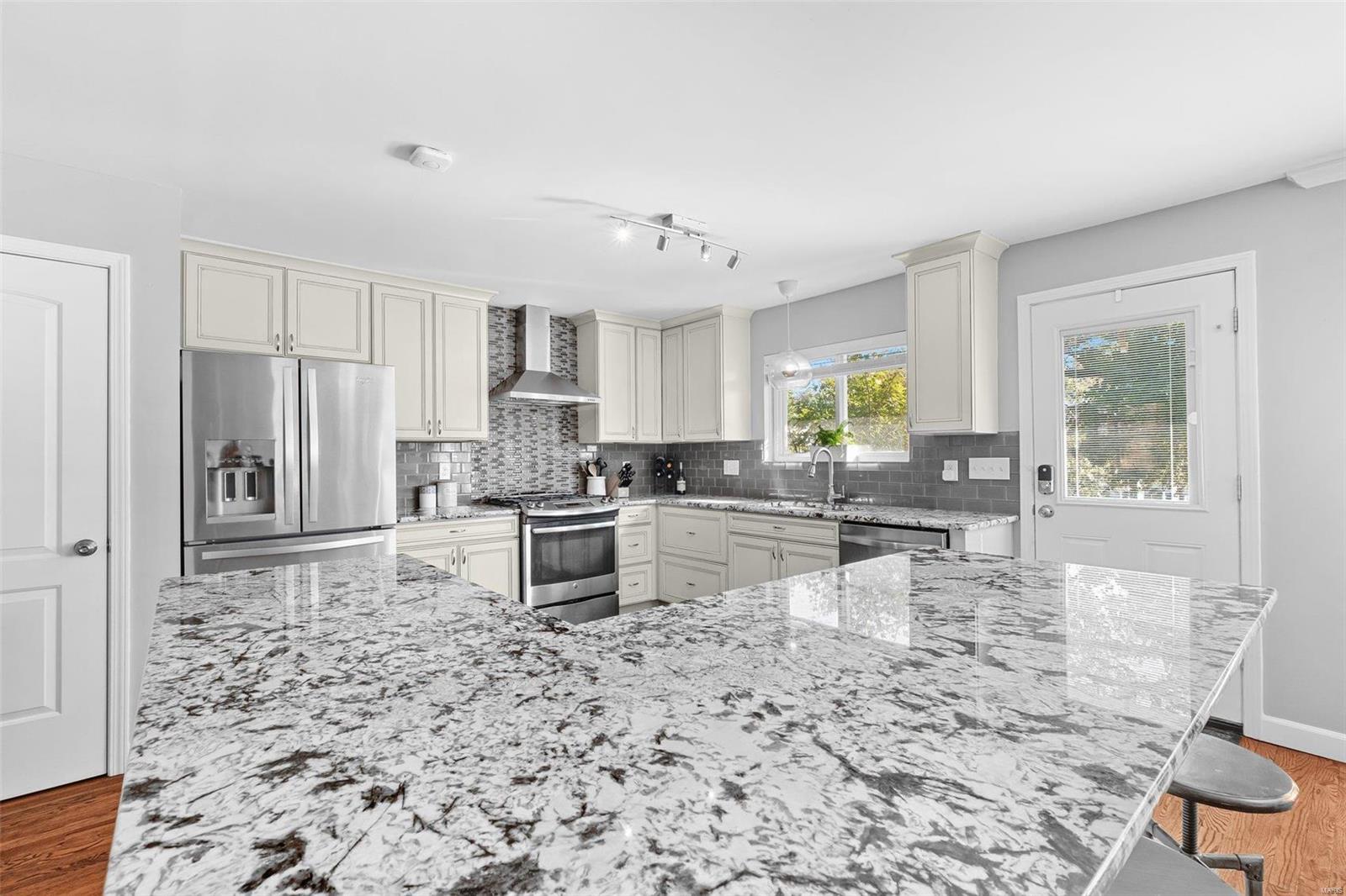 9221 Litzsinger Road St. Louis, MO 63144 - Photo 13 of 43 Gallery Image 13