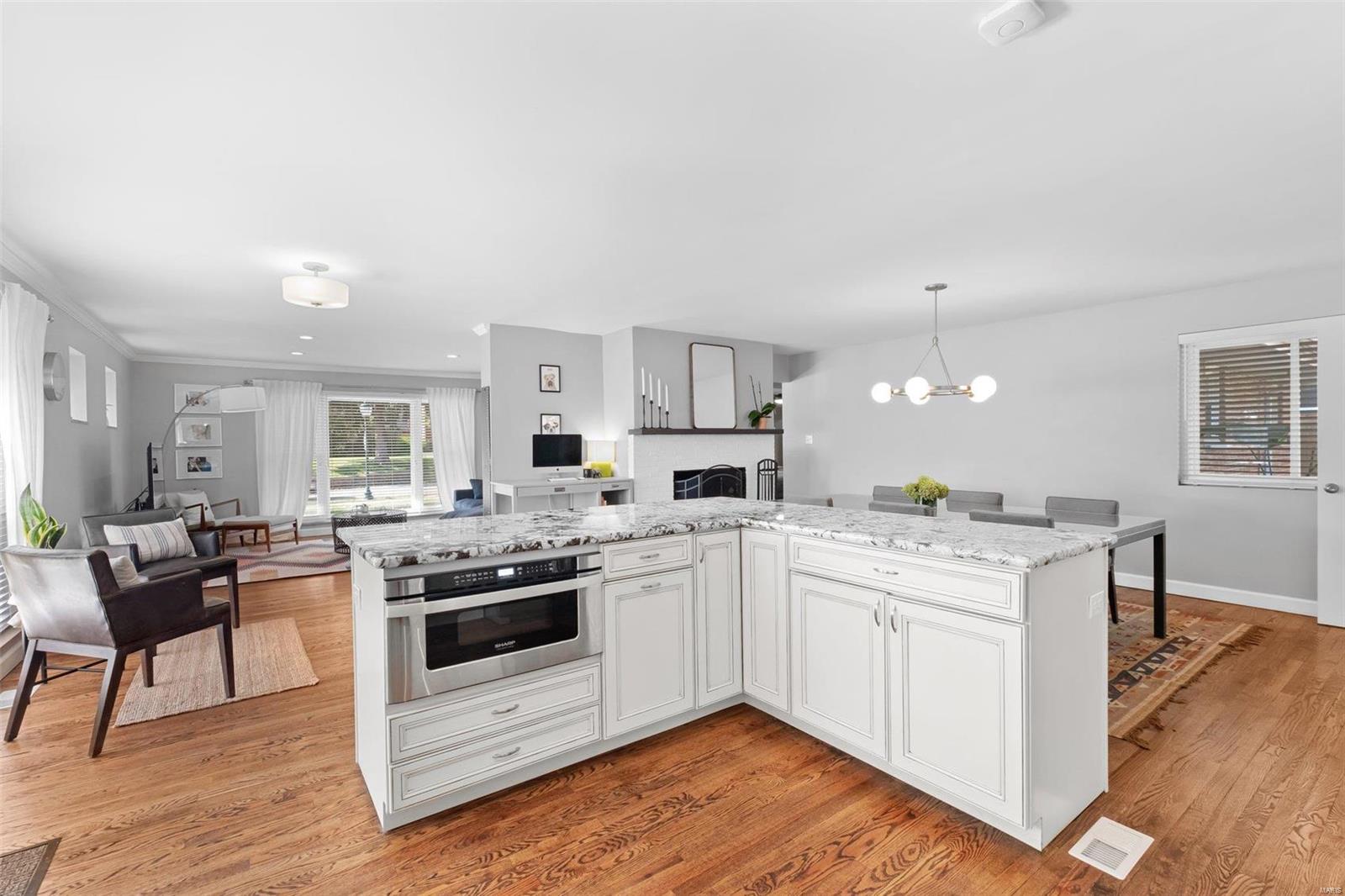9221 Litzsinger Road St. Louis, MO 63144 - Photo 15 of 43 Gallery Image 15