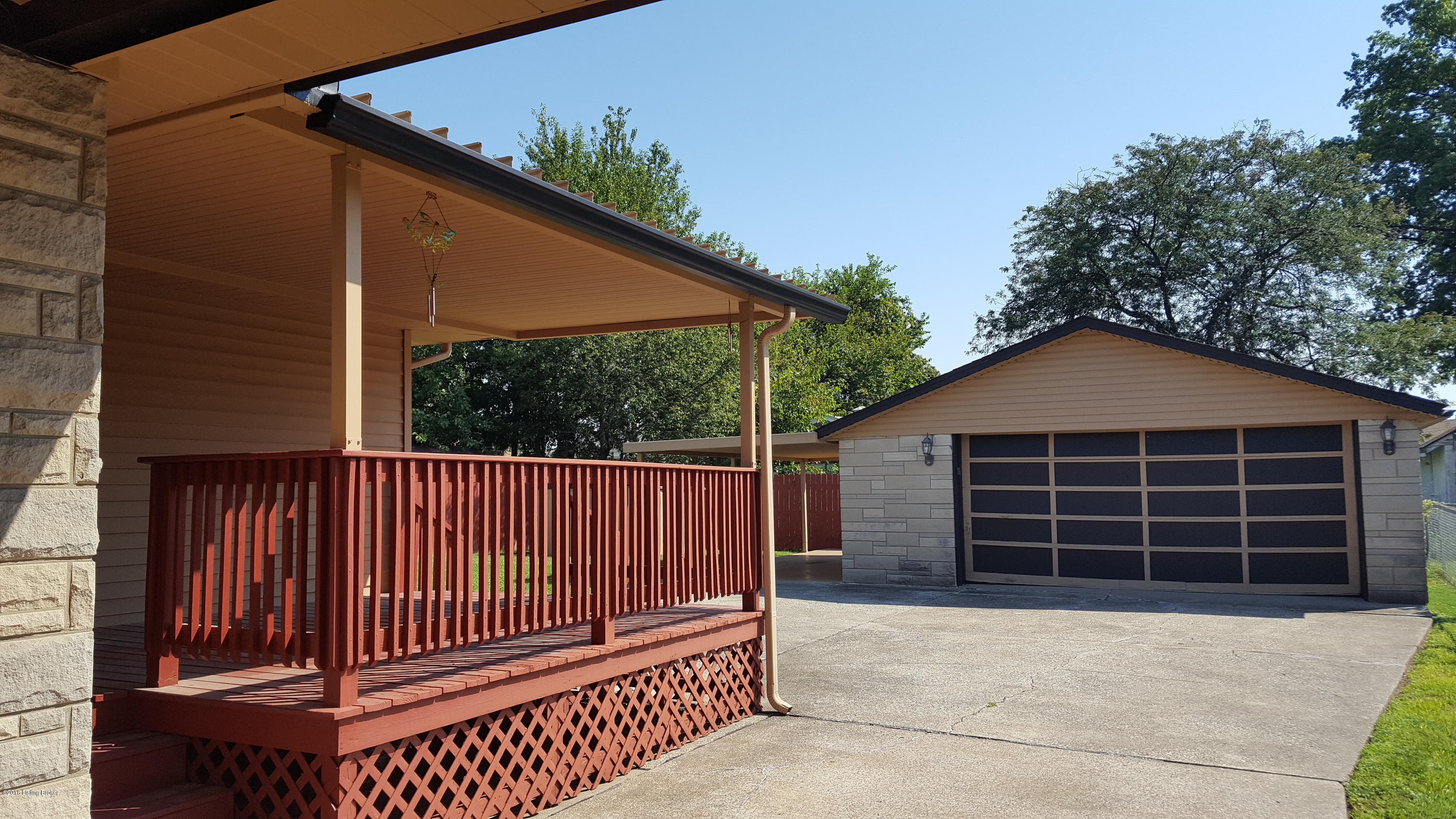 3511 Janell Road Louisville, KY 40216 - Photo 2 of 4 20180919_120654