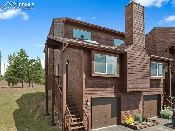 $289,500 | 303 East Lake Avenue, Woodland Park, CO 80863