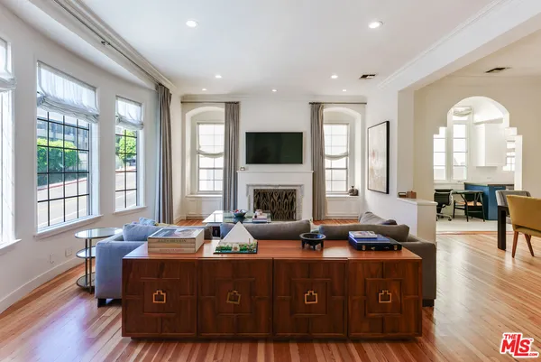 $6,500 | 1014 North Doheny Drive, West Hollywood, CA 90069
