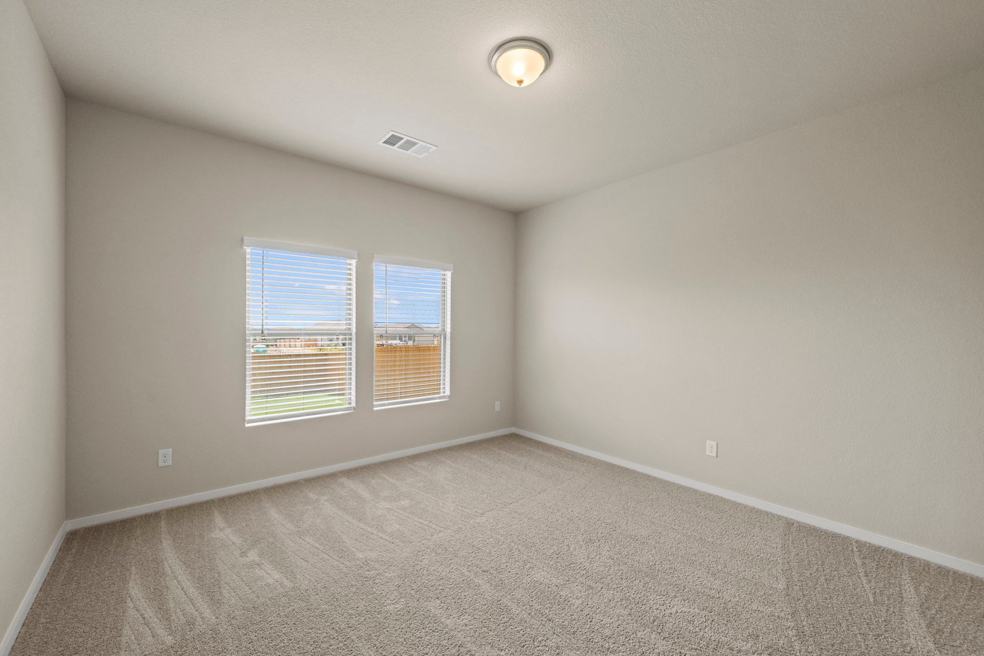 172 Wind Hill Jarrell, TX 76537 - Photo 17 of 30 Primary Bedroom