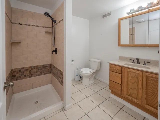 $455,000 | 11265 East H J Avenue, Galesburg, MI 49053