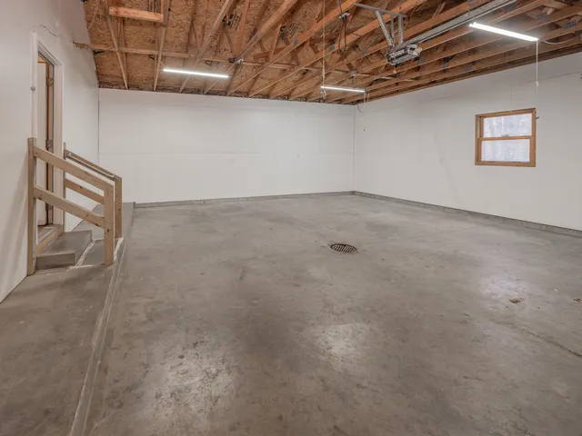 $455,000 | 11265 East H J Avenue, Galesburg, MI 49053