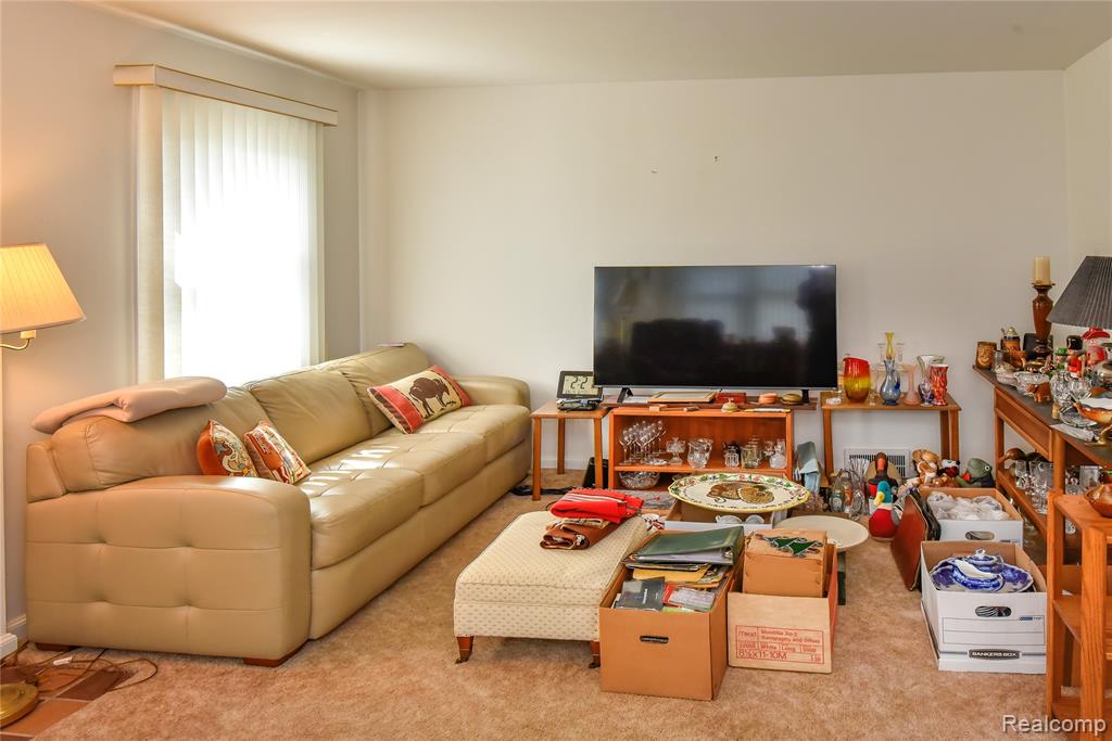 1493 Merry Road Waterford, MI 48328 - Photo 31 of 82 Gallery Image 31