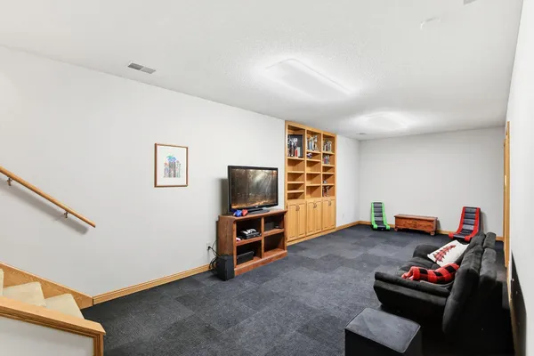 $675,000 | 18931 180th Avenue, Big Lake, MN 55309